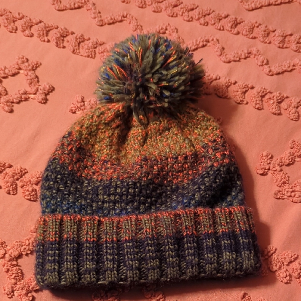 Place Multicolor Knit Pom-Pom Beanie in Navy, Olive & Orange
